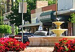 Fountain in roundabout Patterson